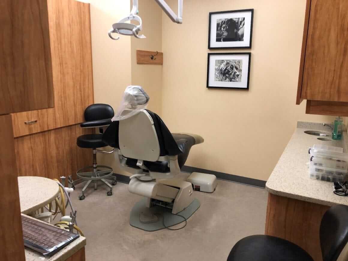 LaSalle Court Dentistry Office Image 16