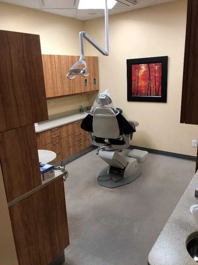 LaSalle Court Dentistry Office Image 3